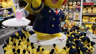 成田空港ピカチュウ