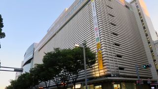 大きなデパート