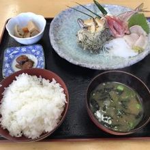 お刺身定食