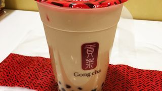 スタバを凌ぐ行列