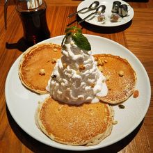 パンケーキ&ホイップ
