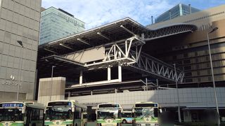 十三大橋を渡る