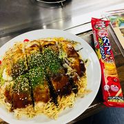 広島駅ビル内のお好み焼き店