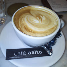 カフェラテはめちゃくちゃおいしかった