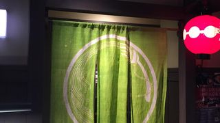 夜の先斗町を歩く