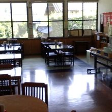 ２階の食堂