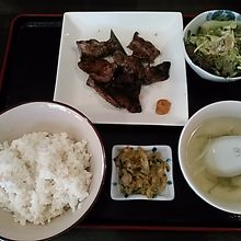 豚ハラミ定食850円