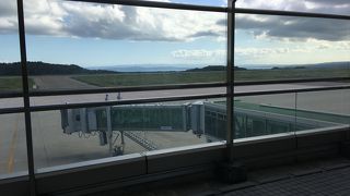 1日2便のローカル空港