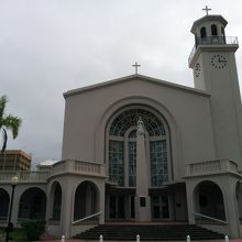 グアムdeハガニア大聖堂見学、雨で残念です。晴れていれば最高