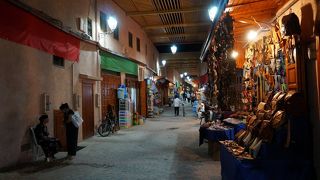 客引きについていくべからず