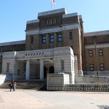 裁判所の外観