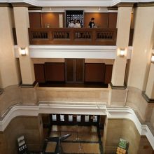 裁判所のロビー