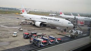 久しぶりのラウンジ