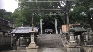 ロープウェイ乗り場の側の素敵な神社