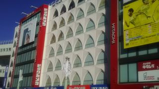 柏の駅の駅前の正面にある大きなショッピングセンター