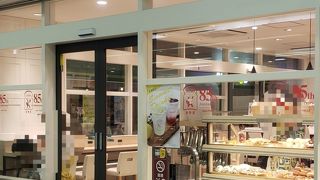 イートインスペースがあります