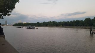 ロンドンを横断する