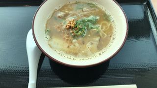 徳島空港で〆の徳島ラーメンなら宝ラーメン