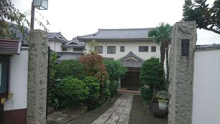 増上寺の子院群ではありません