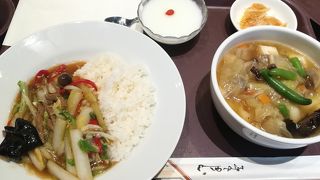 成田空港のボリューミー中華