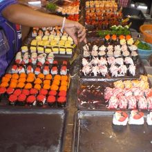 お客さんが多いせいか、回転が速いのです。安いのが理由かも。