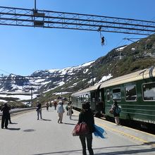 フロム鉄道に乗り換え