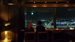 メインバー マートレット