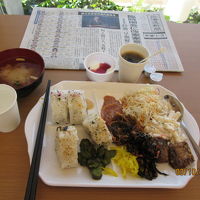 シャビーな朝食バイキング