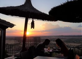 Xarez Restaurante Bar