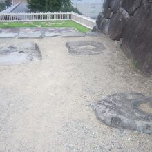 銅門跡の基部の様子