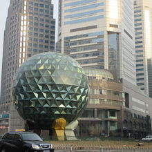 交通の要地です