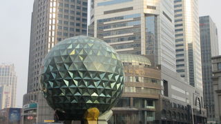 地下鉄も通ってます