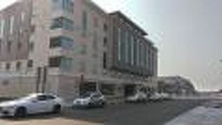 ホリデイ イン エクスプレス ドバイ サファ パーク バイ IHG