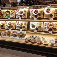 店舗正面のメニューです