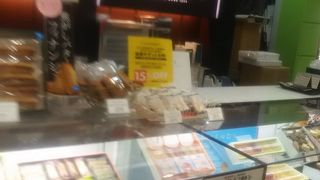 焼き菓子がとても人気の洋菓子専門のお店