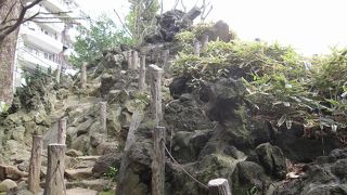 千駄ヶ谷の富士塚