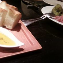 オリーブオイルたっぷりです。