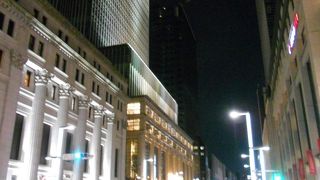 「マンダリン・オリエンタル東京」が入っている高層ビル☆