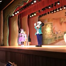 一番前の席で見れました！