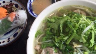 パクチー別皿が嬉しい