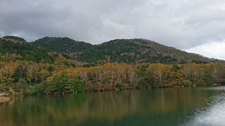 奥日光の静かな湖