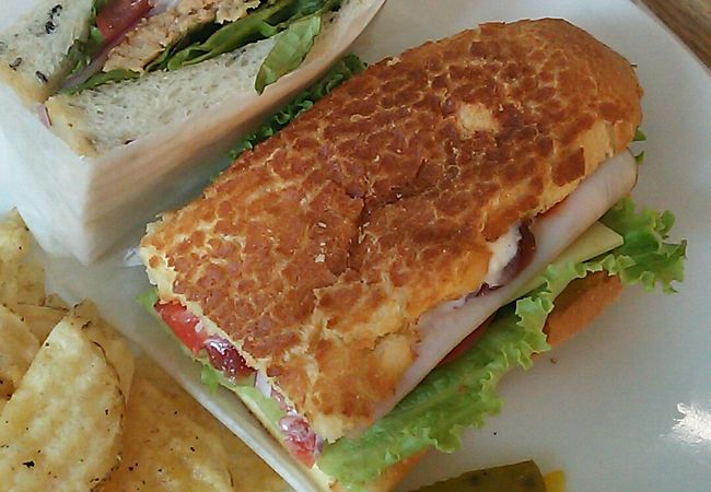 吹き抜けのオープンスペース