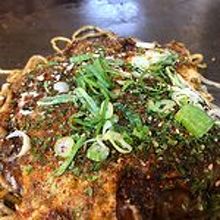 まず、ガーリックパウダー入れるかどうか尋ねられる