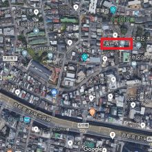 善仁寺は、神田川の北側で、小日向神社の東側に位置しています。