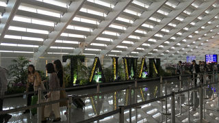 レンタルWi-Fi受取りとお金の両替をしました