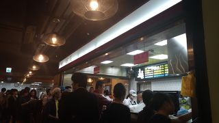 並ぶほどではないかな、、、