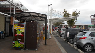 国道４号バイパスの下野市にある300台超の大型道の駅