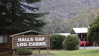 Halls Gap Log Cabins