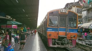 メークロンへ行くときに