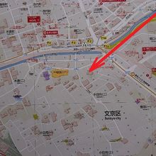 還國寺は、神田川の北にあり、大日交差点の西側に位置しています